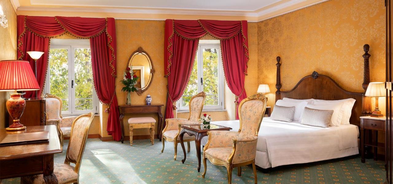 Sina Brufani Hotel Перуджа Екстериор снимка A room at the hotel