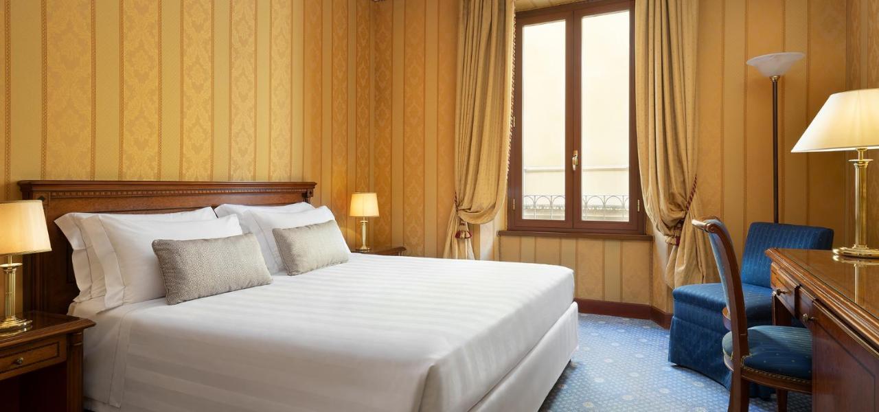 Sina Brufani Hotel Перуджа Екстериор снимка A room at the hotel