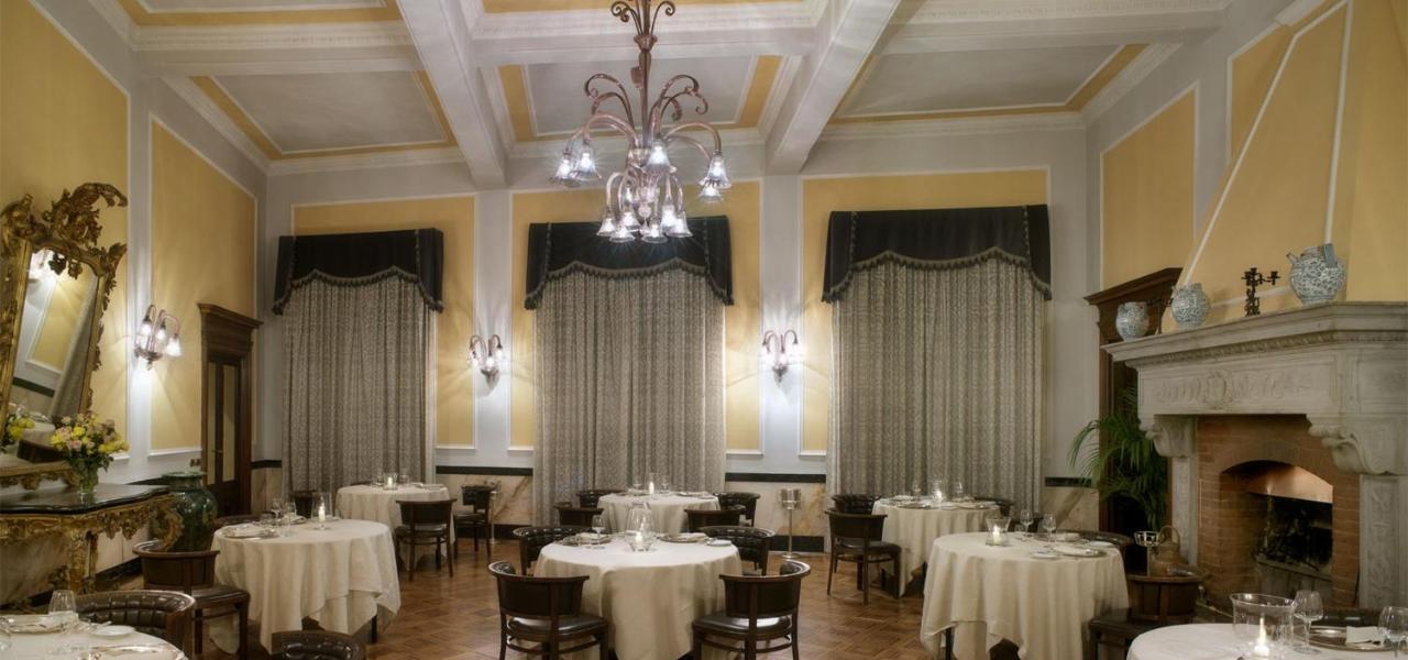 Sina Brufani Hotel Перуджа Екстериор снимка The interior of the restaurant